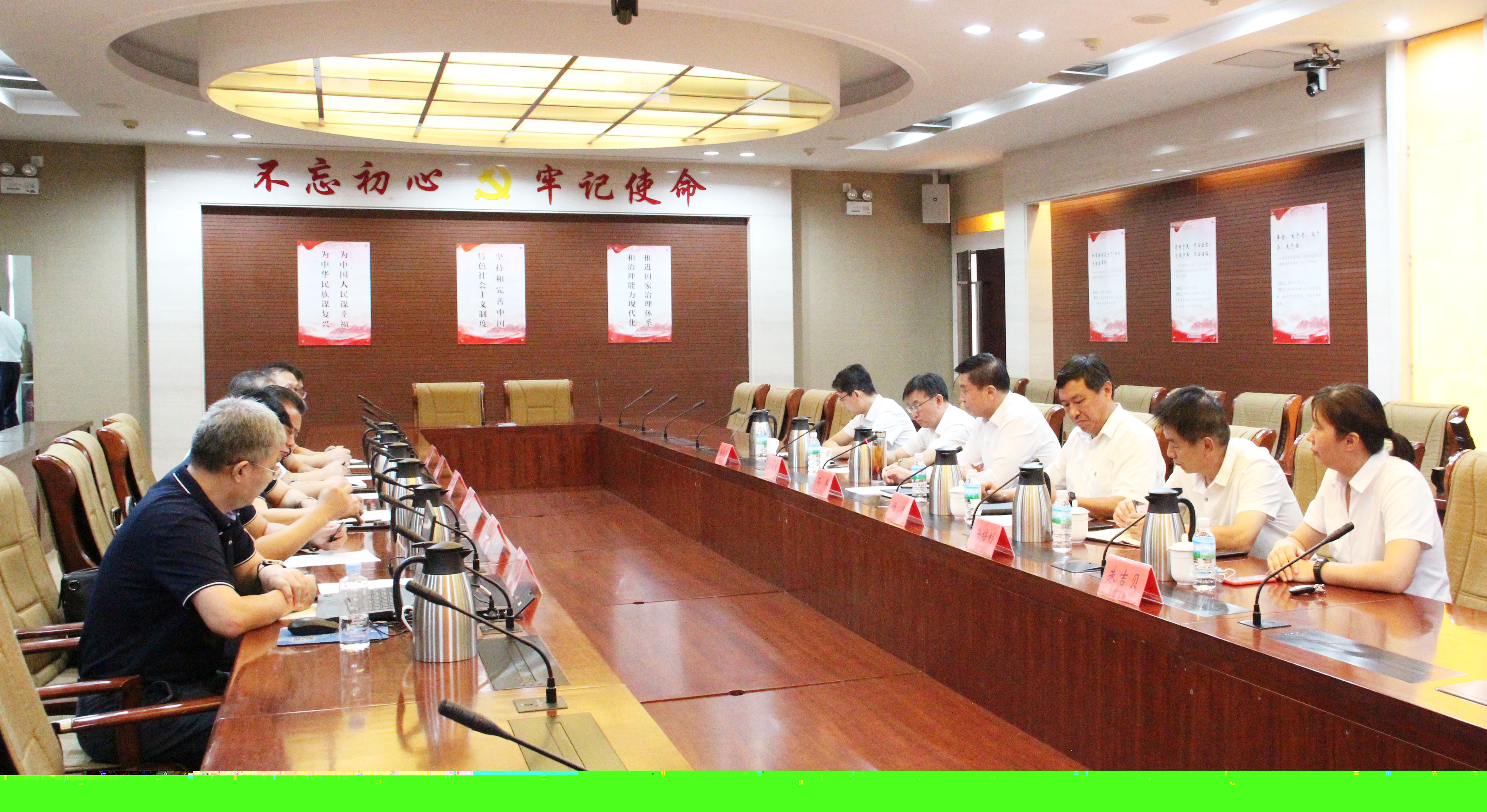 IMG_1841_compressed.jpg IMG_1841_compressed.jpg